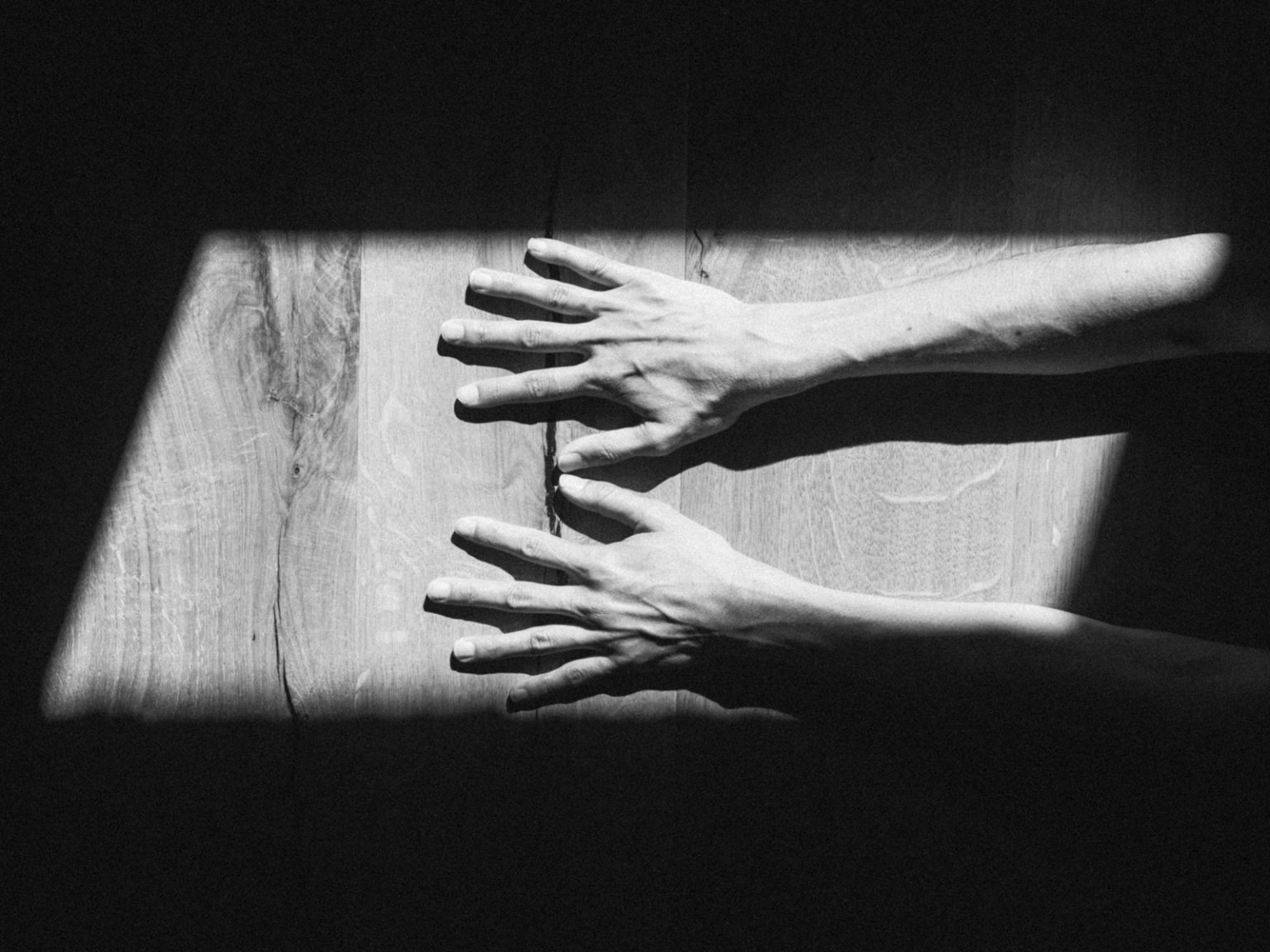 rowan_thornhill_carla_araos_yoga_145